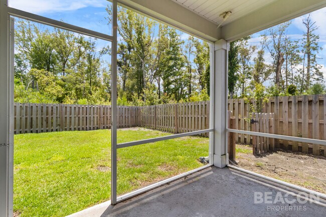 Building Photo - 9120 St Thomas Ct