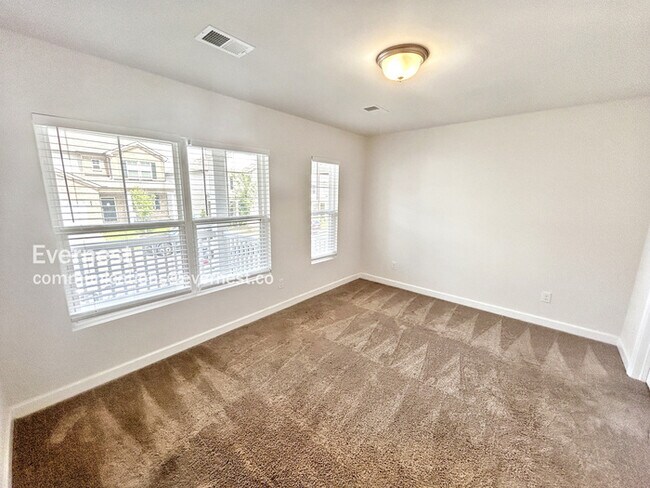 Building Photo - 2758 Sparrowgap Trl