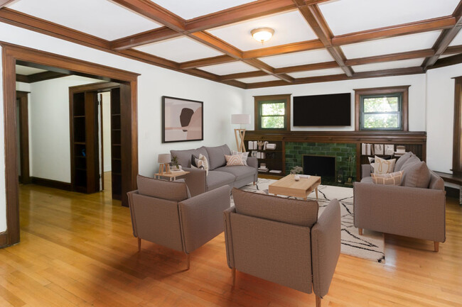 Dining/Living room - 5700 S. Blackstone Avenue