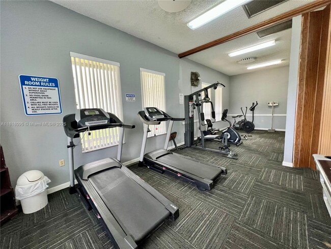 Building Photo - 1800 SW 81st Ave