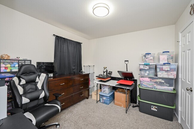 Building Photo - 1739 Cemetery Rd