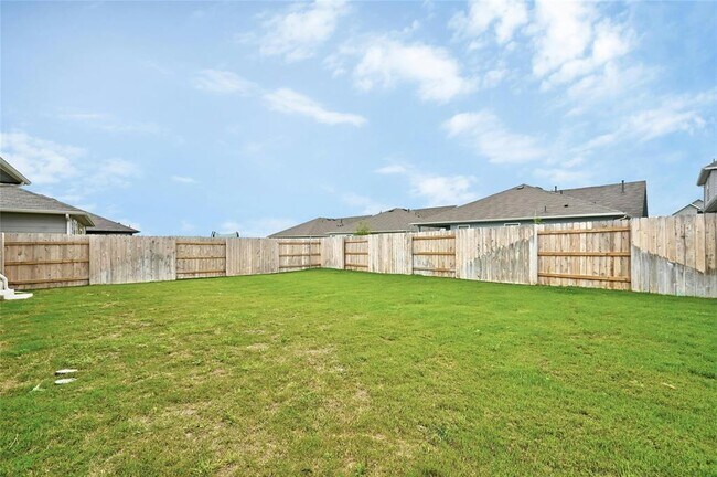 Building Photo - 313 Merriman Rd
