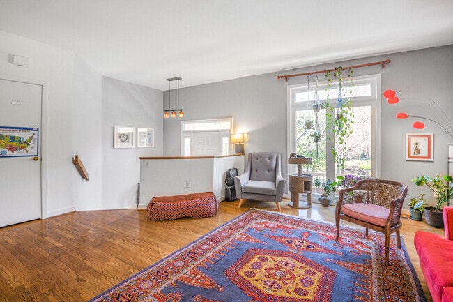 Building Photo - 10905 Whiterim Dr