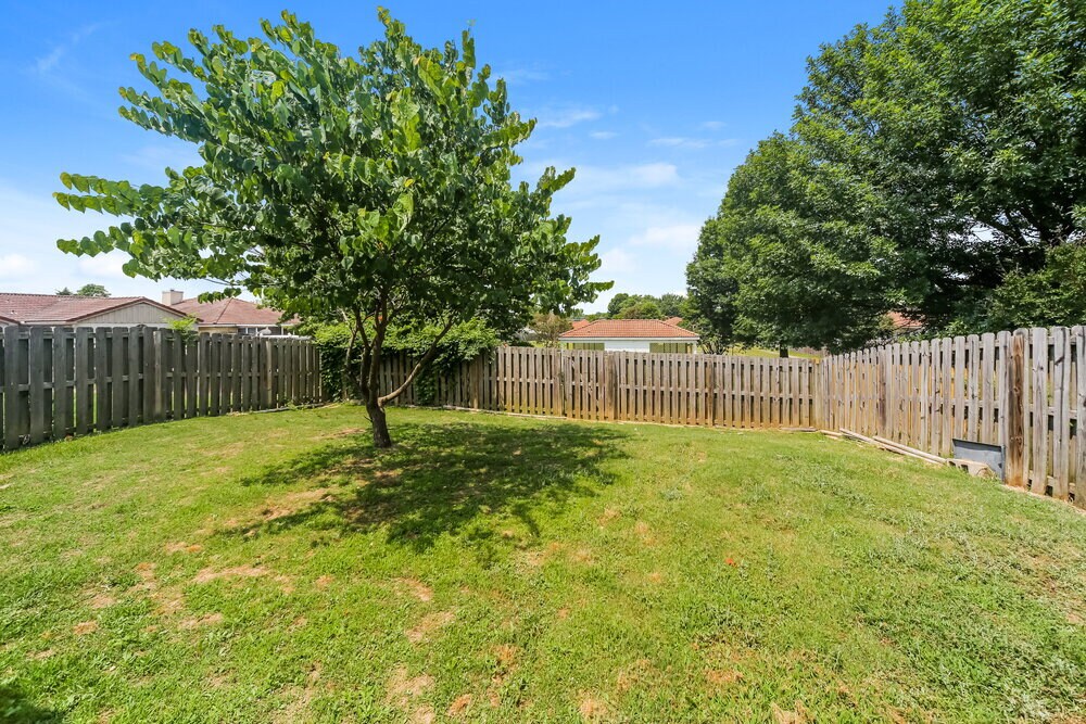 Building Photo - 7203 Atterbury Cir E