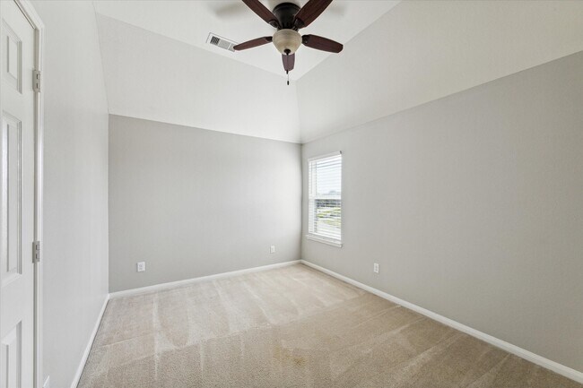 Building Photo - 6159 Flint Ct