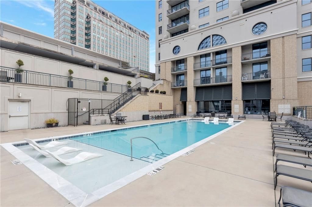 Building Photo - 3040 Peachtree Rd