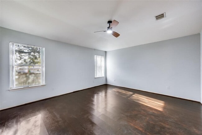 Building Photo - 4103 Natural Bridge Ct