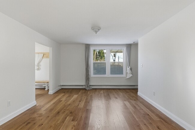 Building Photo - 45R South