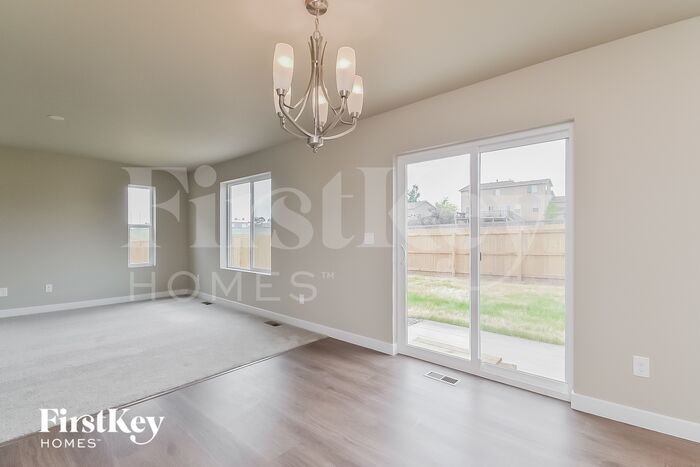 Building Photo - 10141 Luneth Dr