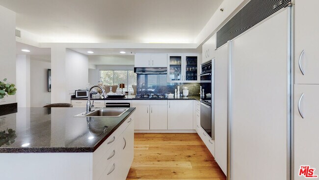 Building Photo - 101 Ocean Ave