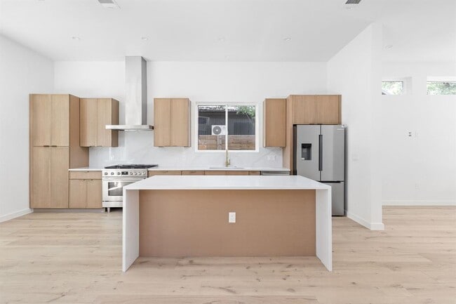 Building Photo - 2917 Lyons Rd