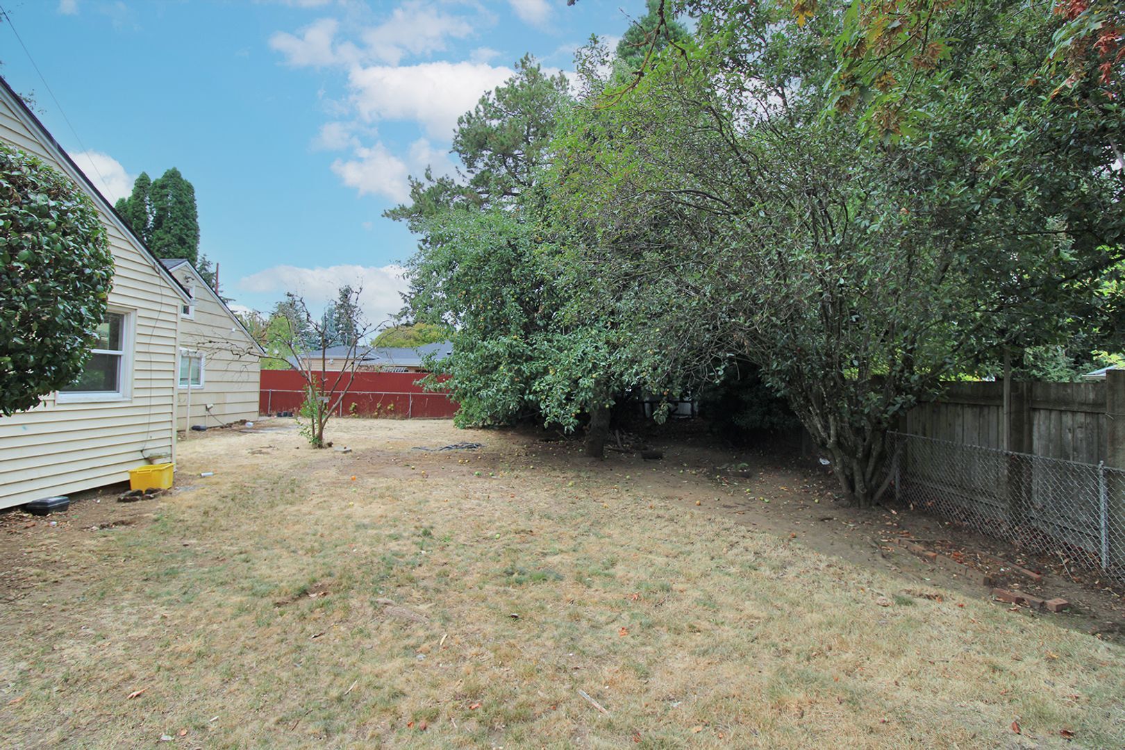 Building Photo - 7805 SE Flavel St