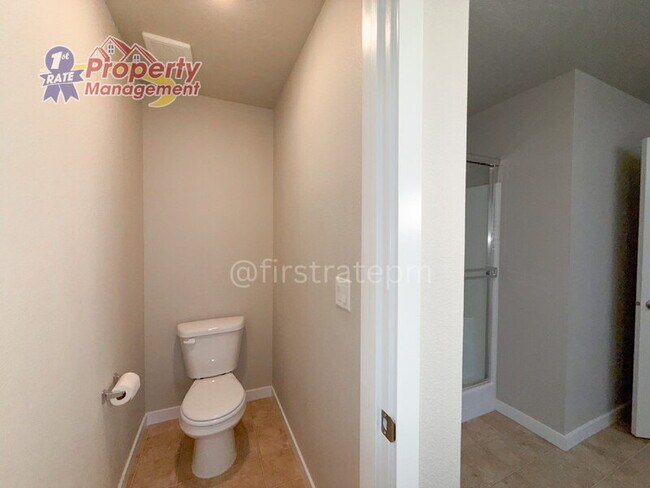 Building Photo - 11398 W Belgrave St