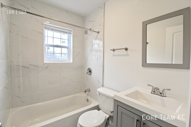 Building Photo - 1901 Olathe Blvd