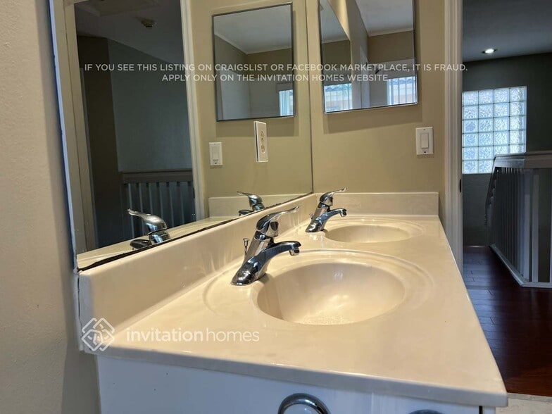 Building Photo - 4403 Lake Tahoe Cir