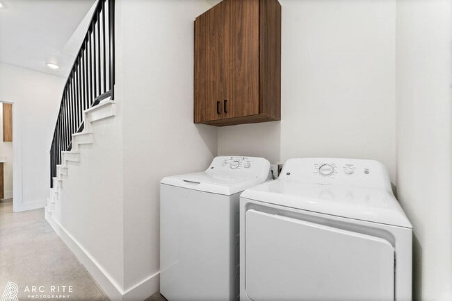 Building Photo - 4509 22nd Pl