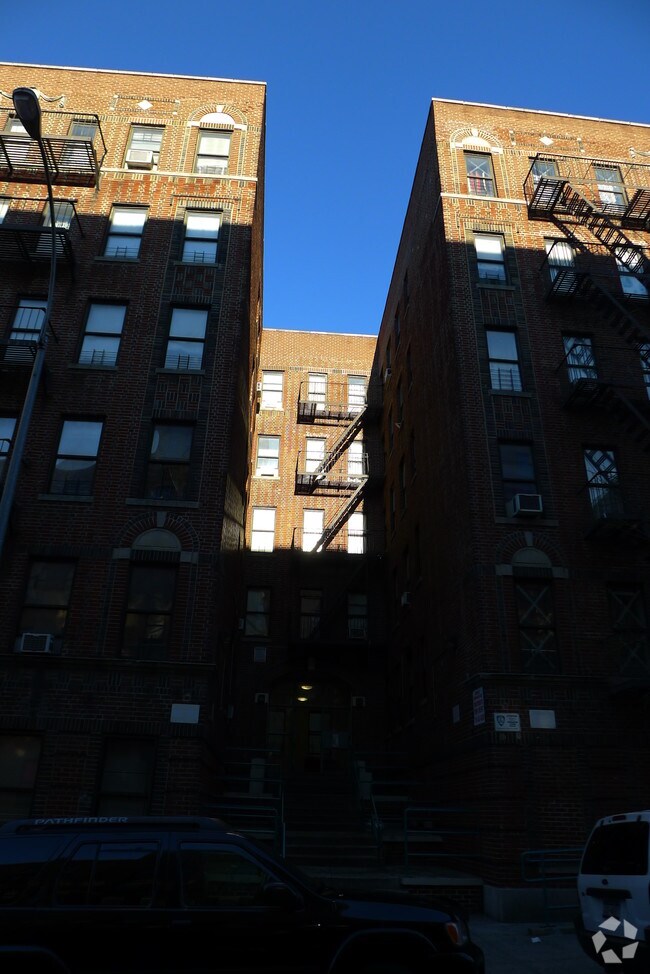 12971305 Sheridan Ave 12971305 Sheridan Ave Bronx NY 10456