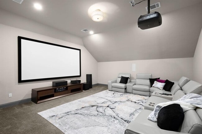 Building Photo - 5916 Davenport Divide Rd