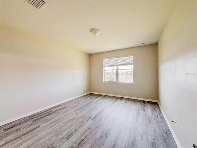 Building Photo - 6309 Kevesta Ave