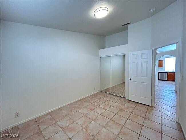 Building Photo - 9757 Derbyhill Cir
