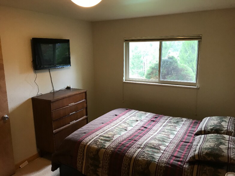 Building Photo - 4437 Clipper Ct