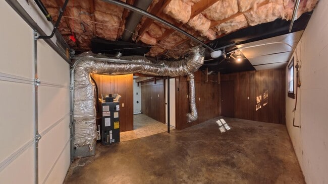 Building Photo - 3690 Nena Cir