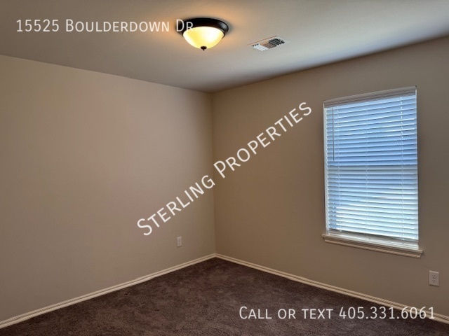 Building Photo - 15525 Boulderdown Dr