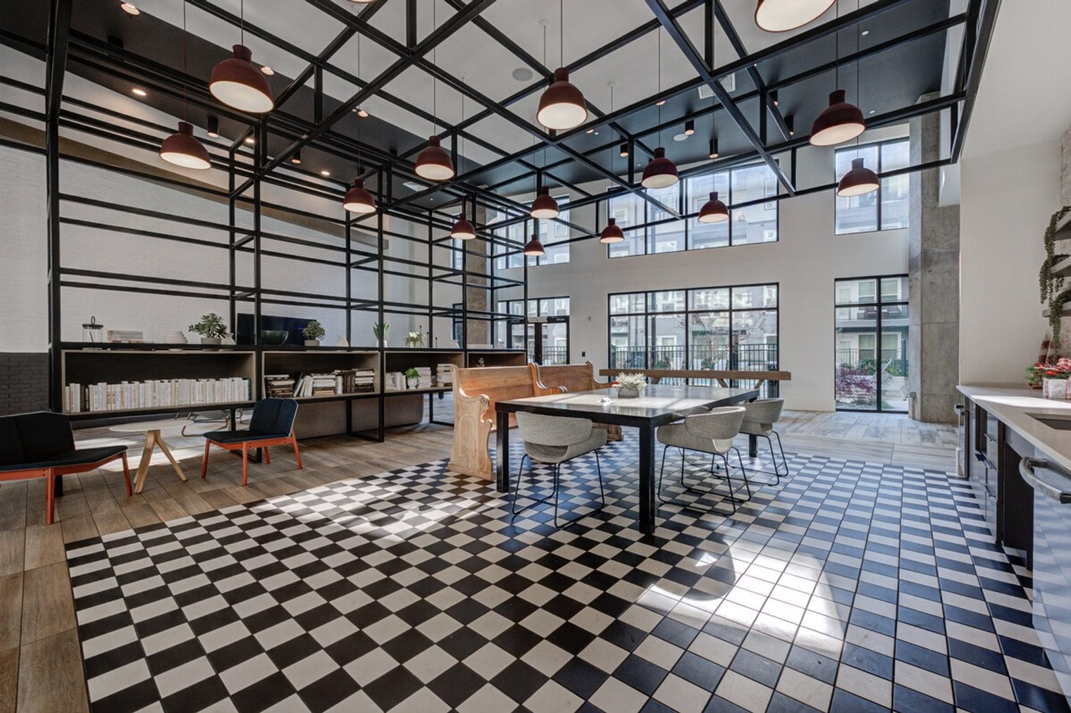 Building Photo - 220 Bill Kennedy Wy SE