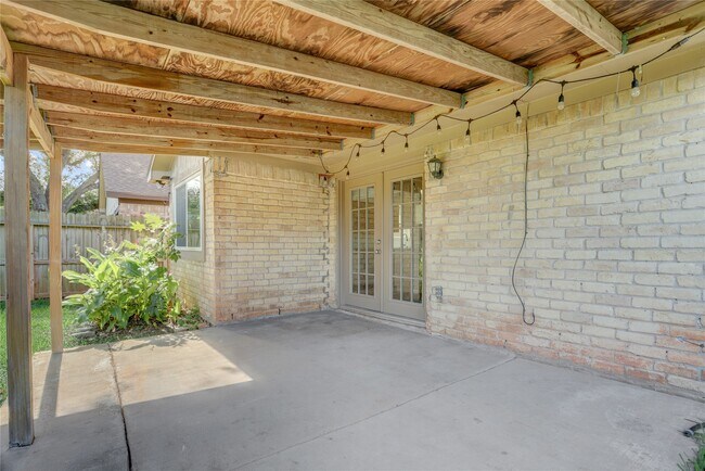 Building Photo - 1811 Cotton Mill Ct