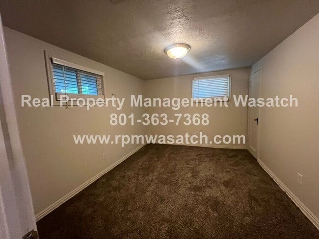 Building Photo - 1105 S 700 E