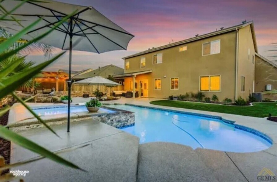 Building Photo - 14728 Plumeria Ct