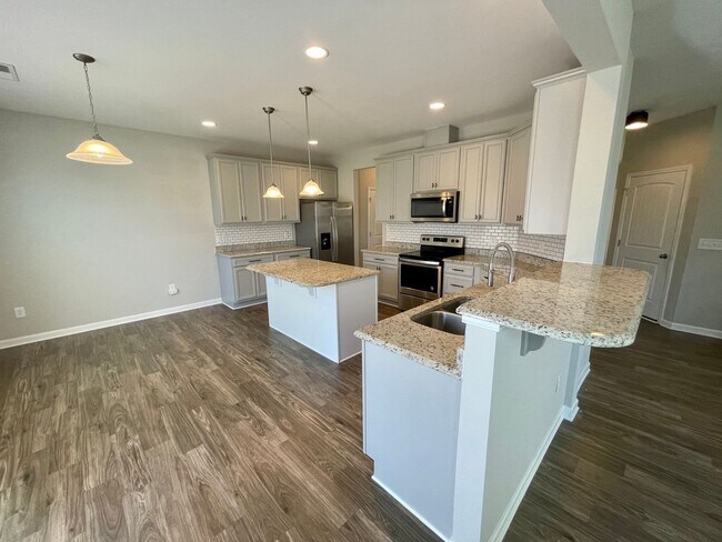 Building Photo - Stunning 4 Bedroom 2.5 Bathroom 2-story Home in NE Greensboro with 2 car garages