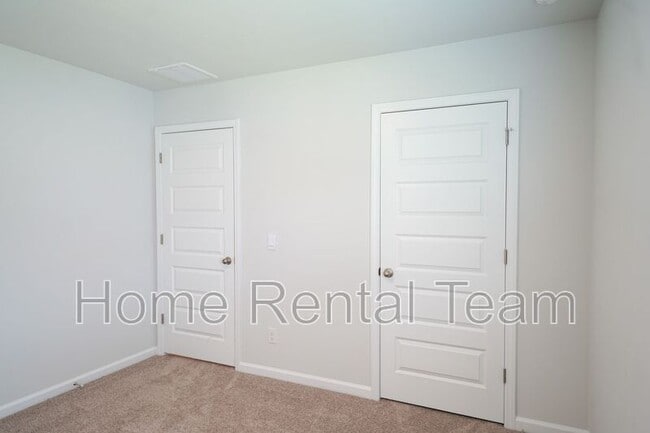 Building Photo - 133 Painted Lady Lp