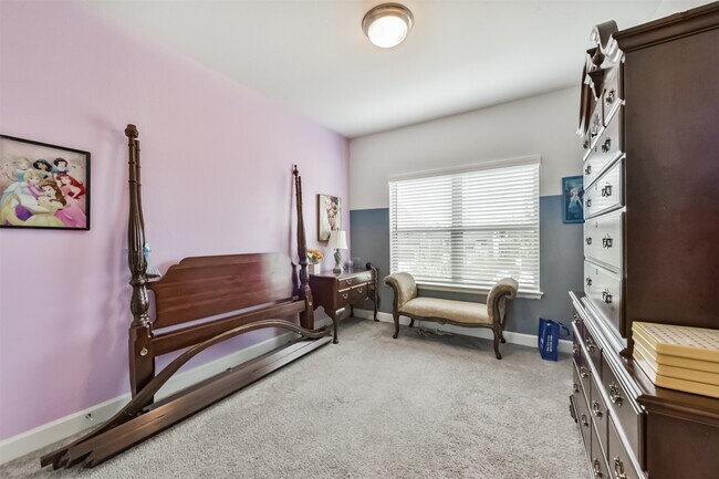 Building Photo - 27208 Starry Oaks Dr