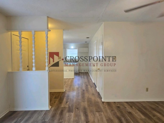 Building Photo - Coming Soon! Cozy 3 Bedroom Unit!