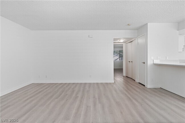 Building Photo - 1409 Cinder Rock Dr