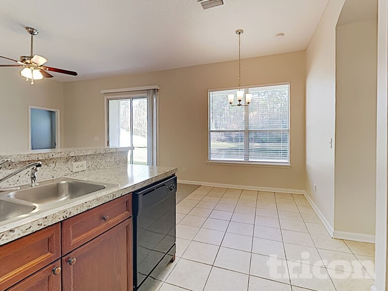 Building Photo - 11073 Arrowbrook Ln