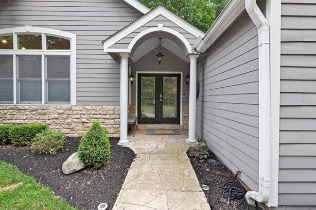 Building Photo - 7093 S Section Line Rd