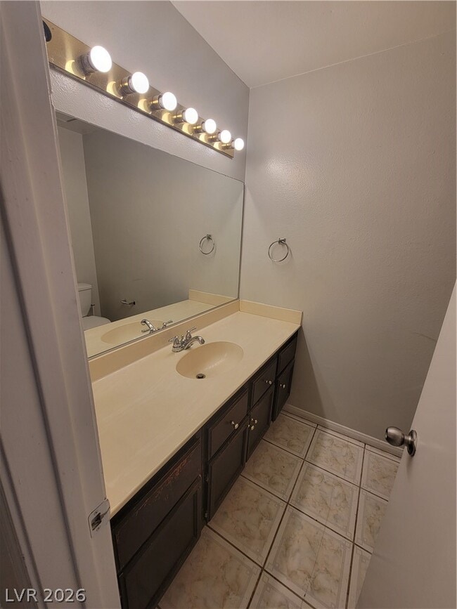 Building Photo - 1161 Pleasant Brook St