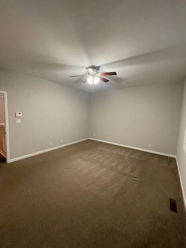 Building Photo - 7920 Ellisville Ln