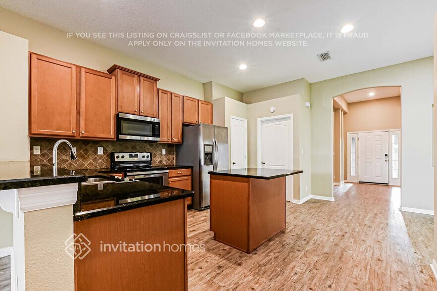 Building Photo - 3619 Briar Run Dr