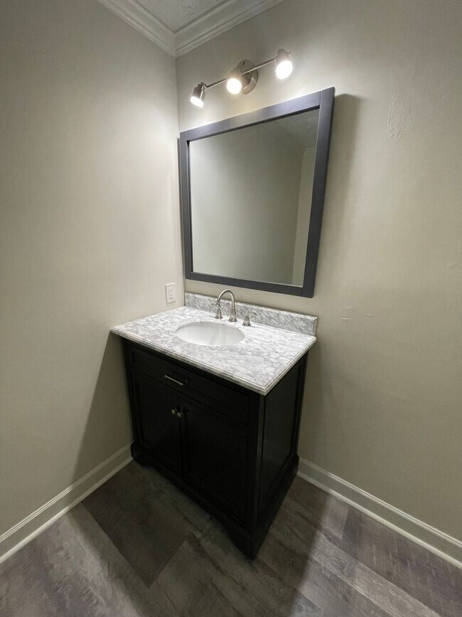 Building Photo - Executive Rental in Horseleg Creek- $3,295