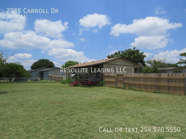 Building Photo - 2988 Carroll Dr