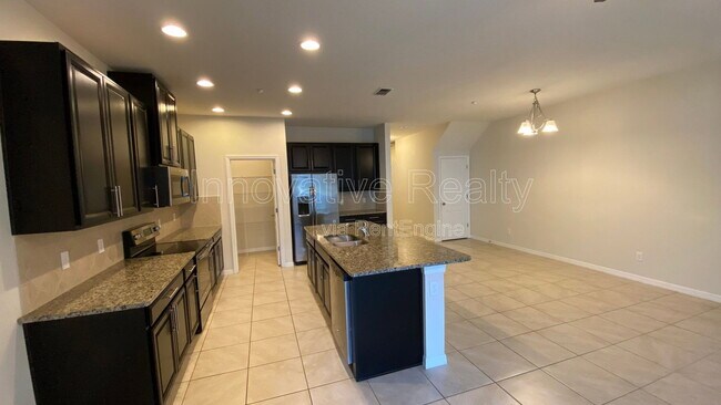 Building Photo - 7490 Aloma Pines Ct