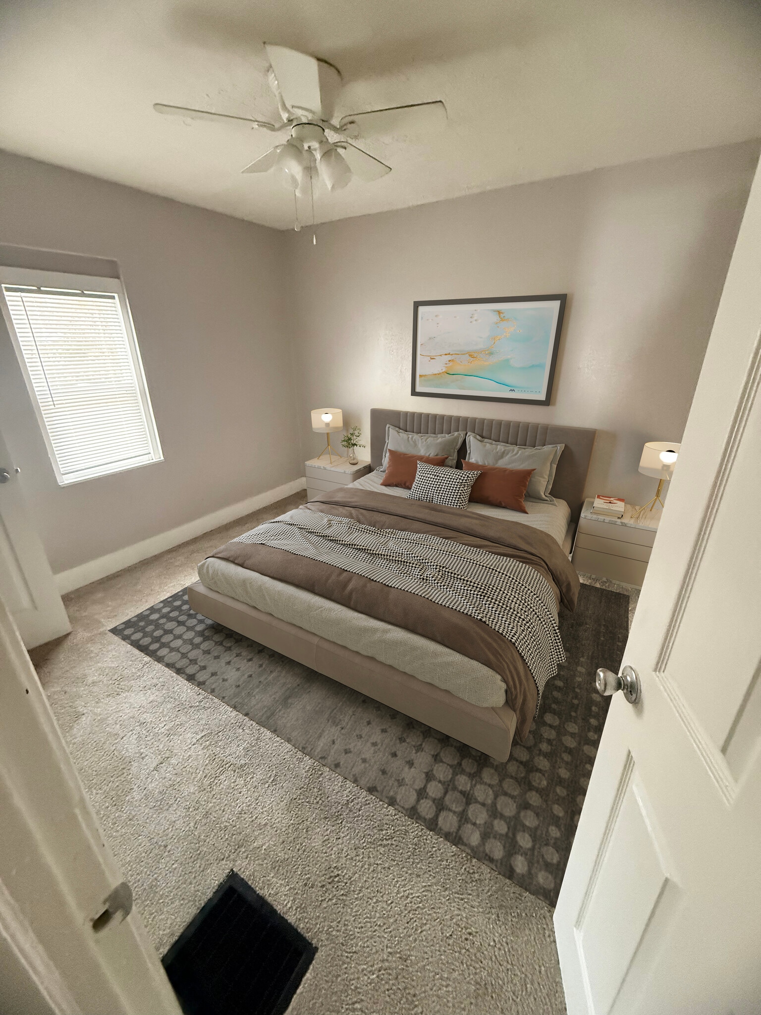 Building Photo - 2320 E 36th St