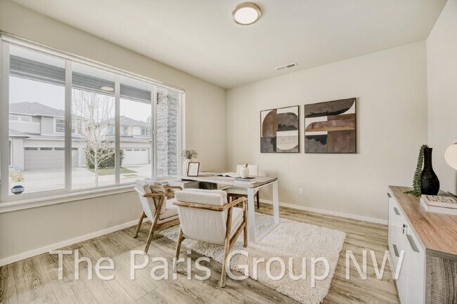 Building Photo - Luxury MainVue Maple Valley Home * UPGRADES * Central A/C * Theater Room * Outdoor Fireplace