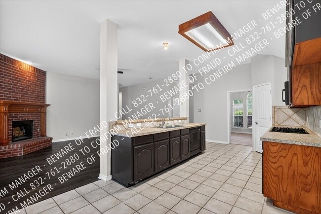 Building Photo - 12079 Kingsville Dr