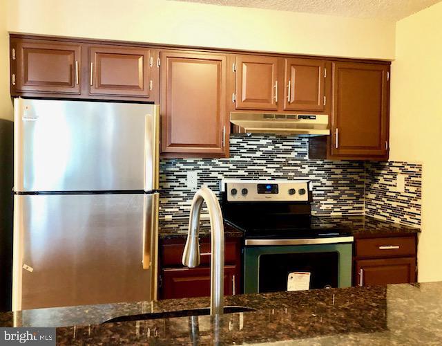 Building Photo - 513 Aspen Dr