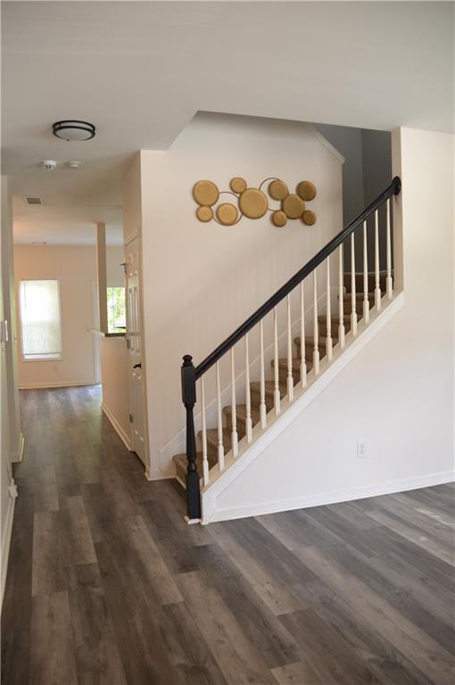 Building Photo - 3072 Cedar Glade Ln NE