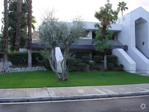 Building Photo - 5301 E Waverly Dr